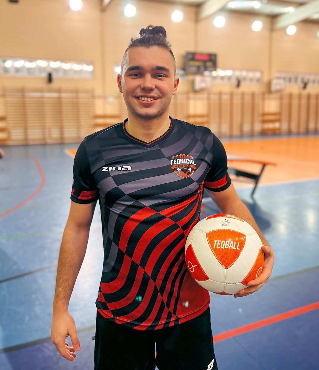 @franczukbarteq pokazał nam czym jest #teqball i jak robi #skokwmarzenia ✨