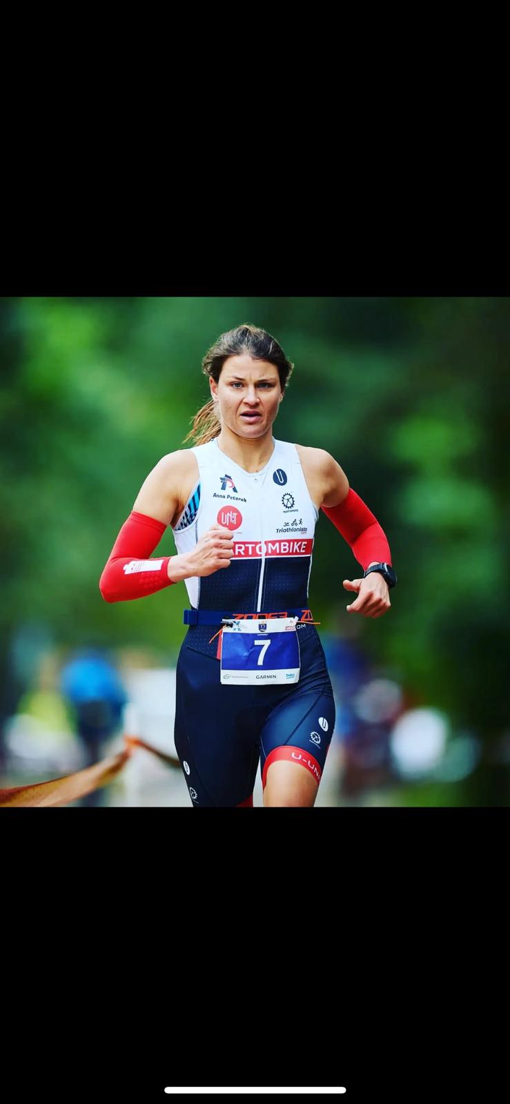 Anna  Peterek